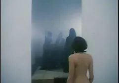 خروس بزرگ,کیر کوچک کلیپ سکسی زنان خارجی
